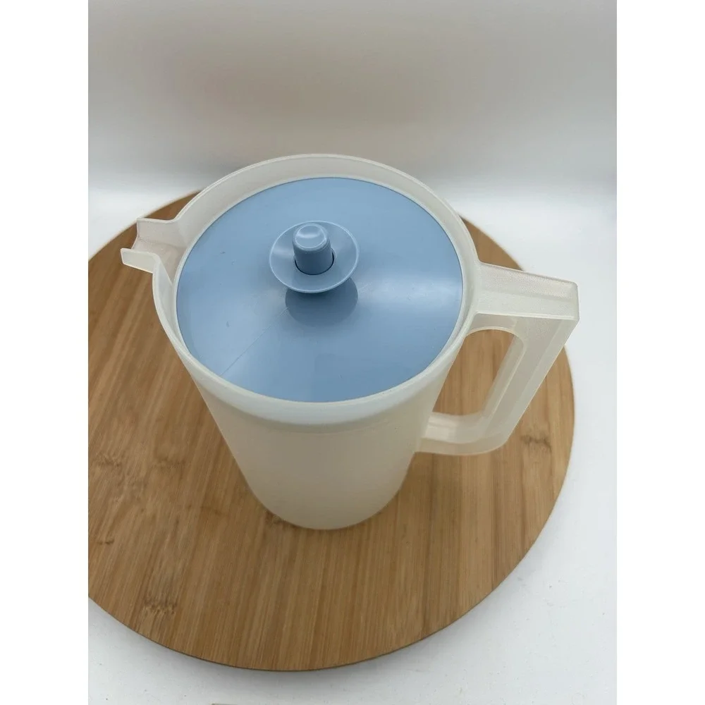 Tupperware this vintage